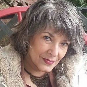 Meet your Posher, Betsy